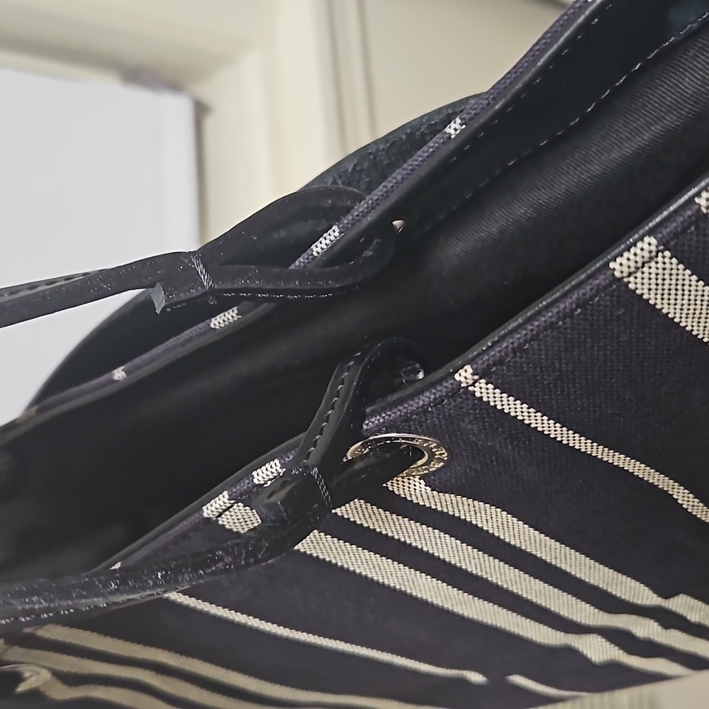 Burberry Bag - Picture 8 of 11